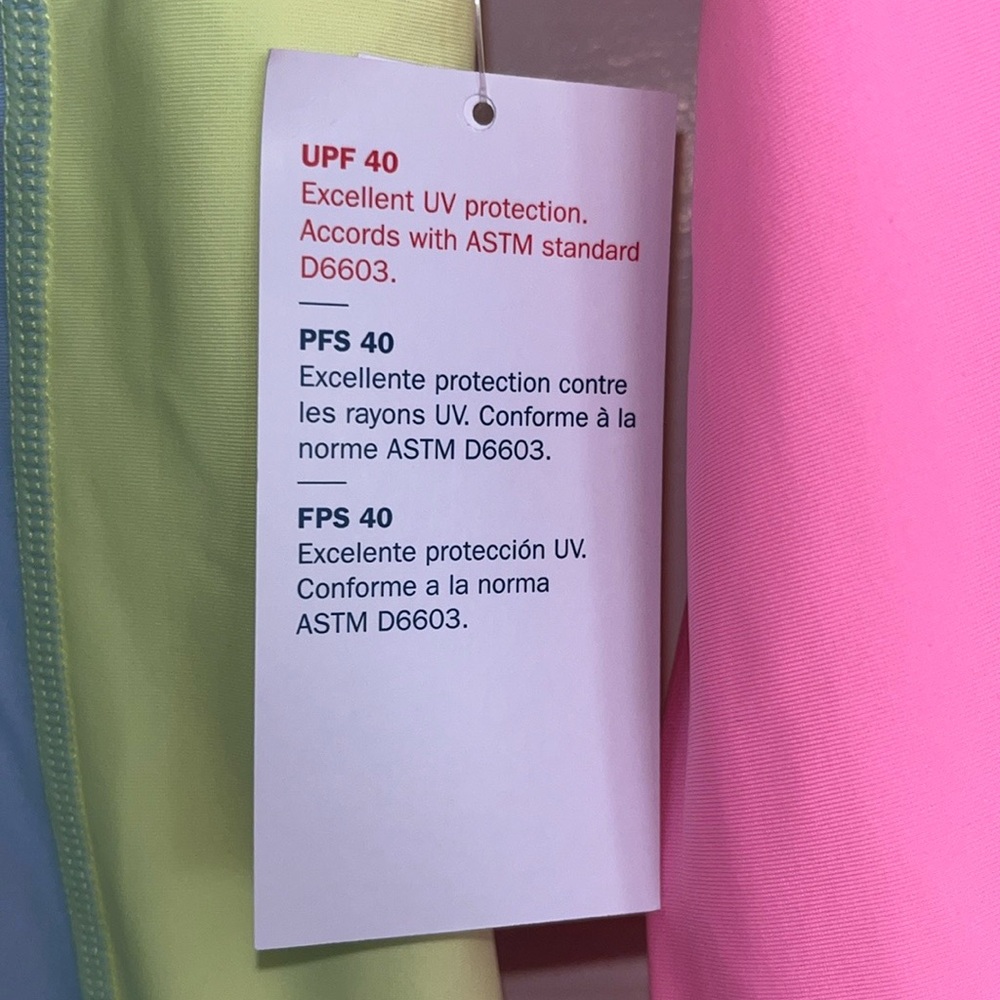 Old Navy Rashguard - Picture 4 of 9